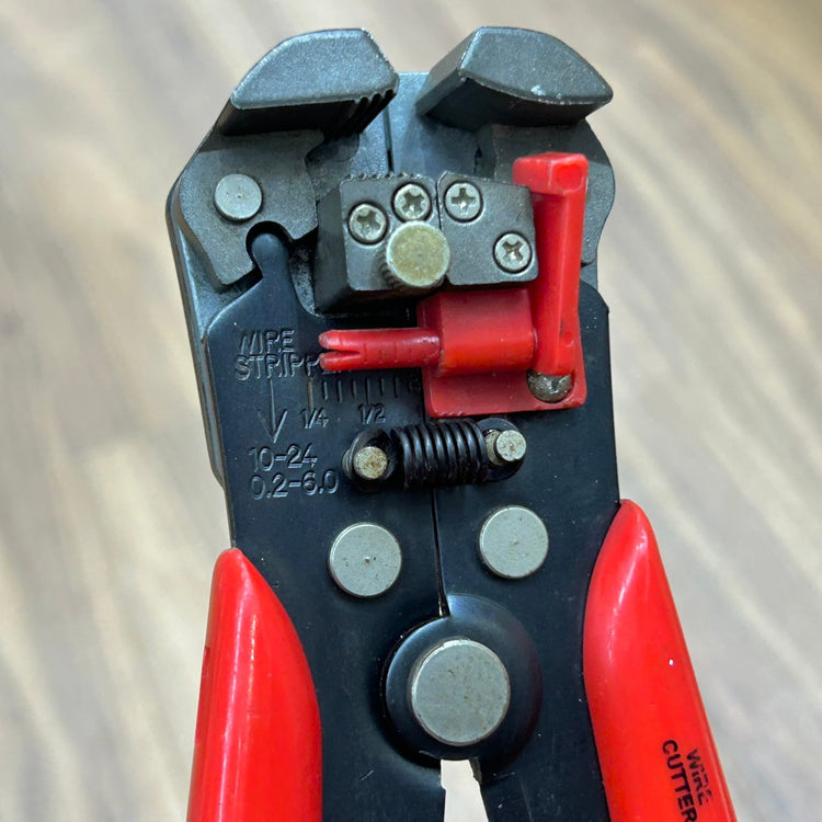 MAC TOOLS（マックツールズ）ヘビーデューティーオートマチックワイヤーストリッパー WSC665  【船橋馬込店】