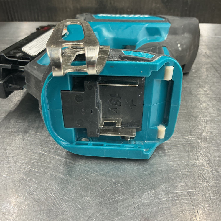 【中古】マキタ/makita 充電式ピンネイラ PT353DZ  【越谷店】