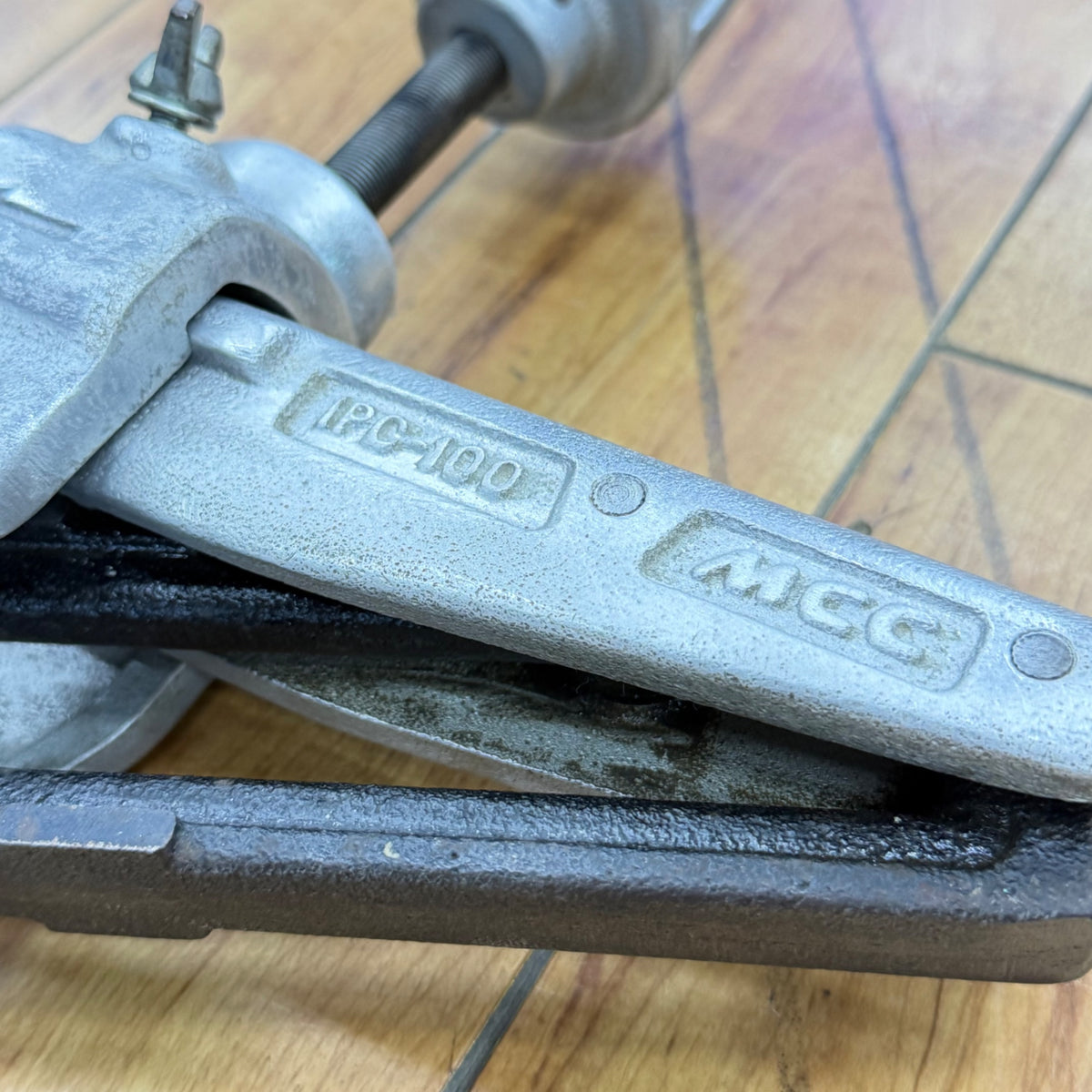 内径パイプカッタ IPC-100 【リライズ蓮田店】