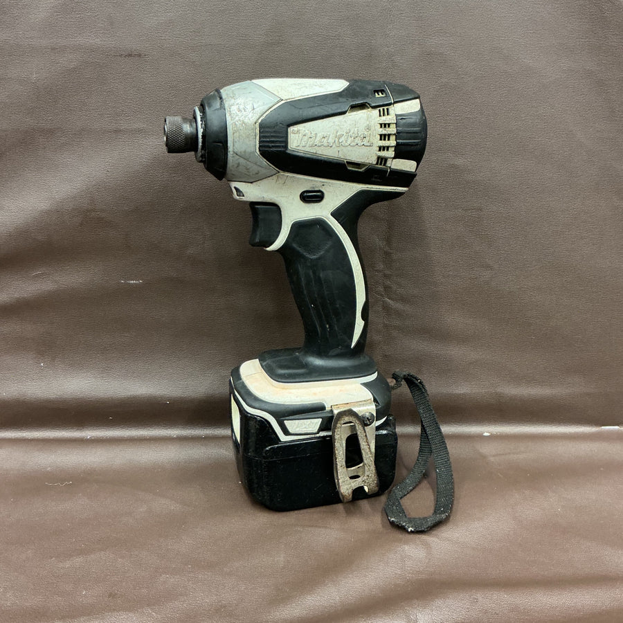 【中古・現状品】 マキタ 14.4V インパクトドライバ TD134DZ 本体+バッテリ ※ワケあり品 【越谷店】