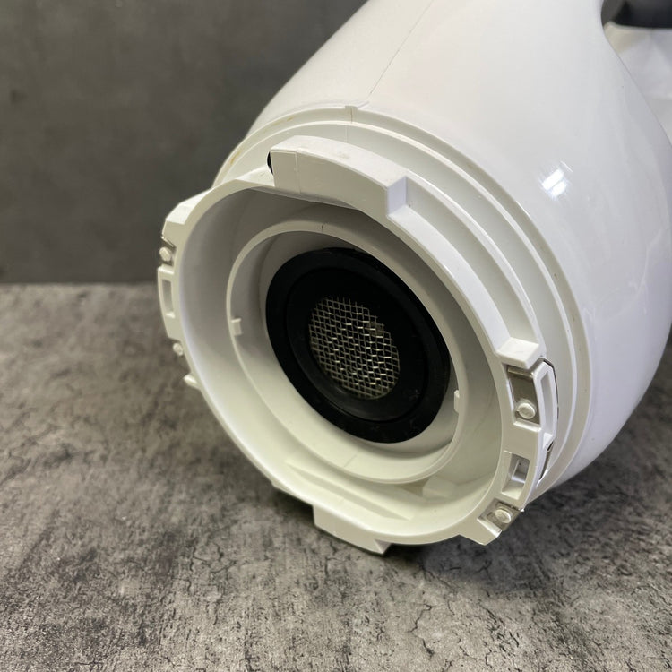 コードレスクリーナー R36DB(SC)(NN) 付属品多数