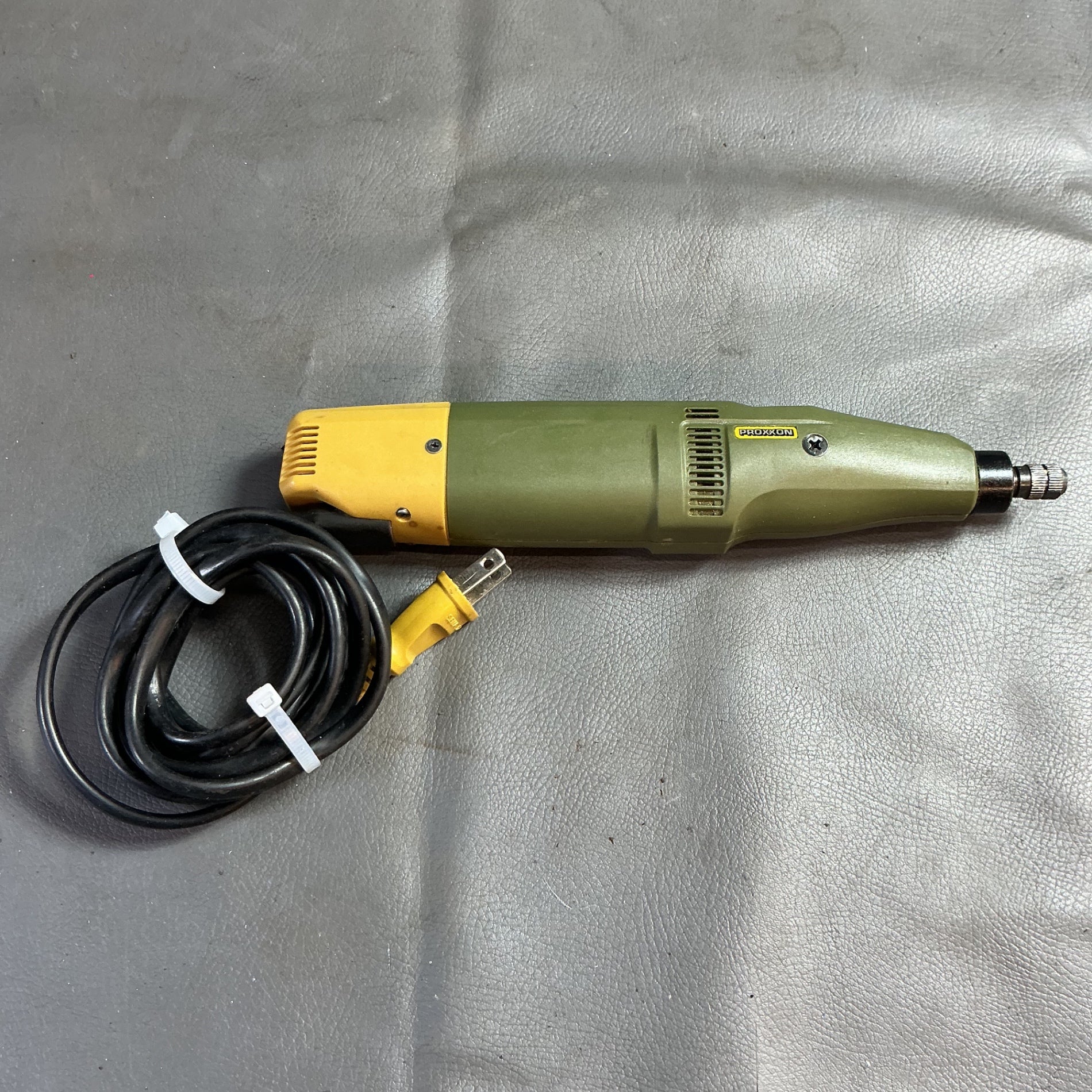 【中古】プロクソン 電動彫刻機 カービングプロ No28640  【越谷店】