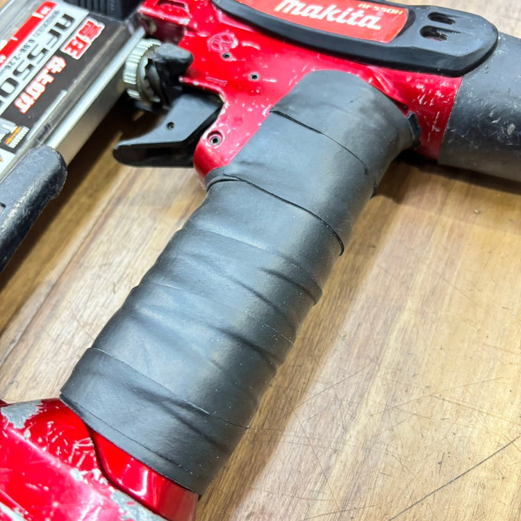 ◆マキタ(makita) 高圧フィニッシュネイラ AF550H 【船橋馬込店】