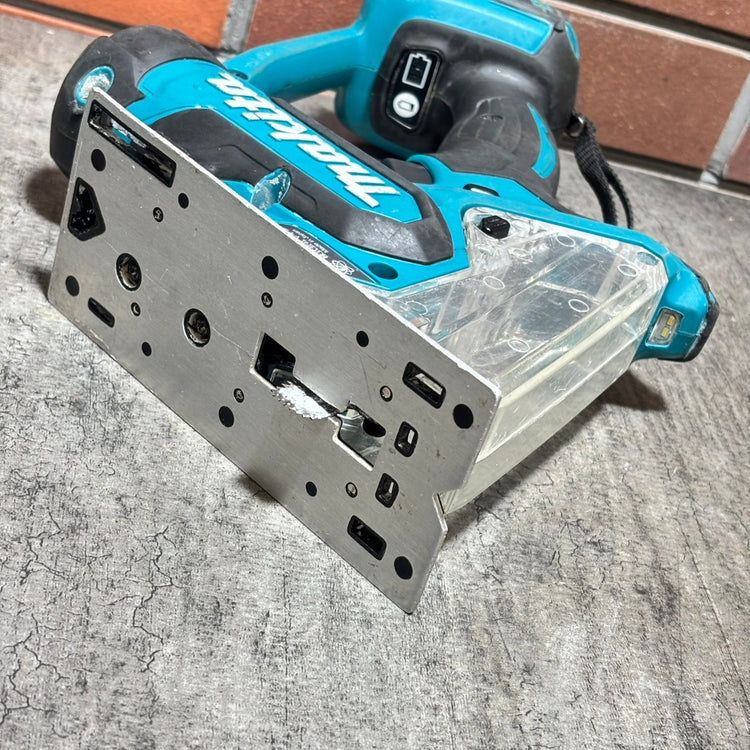 ◆マキタ(makita) 充電式ボードカッター SD180DZ 【市川行徳店】