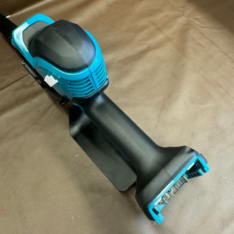 【中古・動作良好！美品！】 マキタ makita 40Vmax  コードレスチェンソー MUC029GZ 本体のみ 【越谷店】