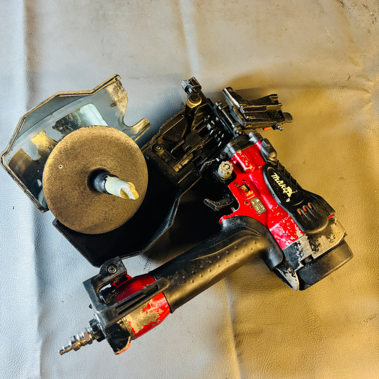 ◆マキタ(makita) 50mm 高圧エア釘打機 AN531H 【越谷店】