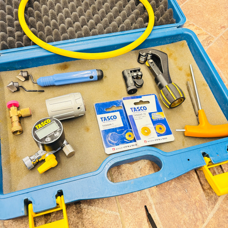 イチネンTASCO TA141DM デジタルミニ連成計など空調用工具セット 【越谷店】
