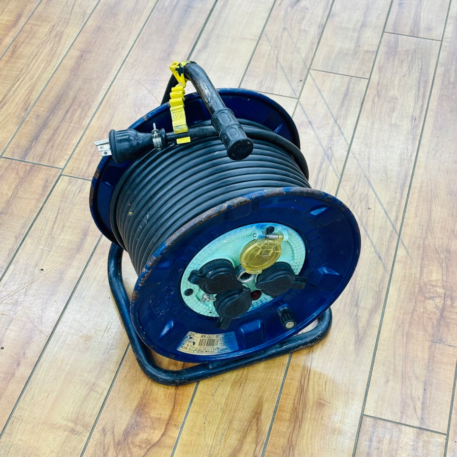 100V 防雨防塵型 温度センサー付 漏電保護専用ブレーカー付 30m コードリール NPW-EB33-SP 【中古】 【蓮田店】