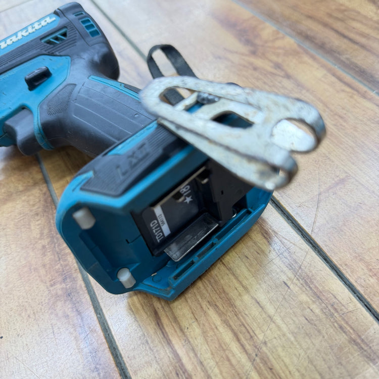 動作良好 マキタ(makita) 18V コードレスインパクトドライバー TD171DZ BL1840付属 【リライズ蓮田店】