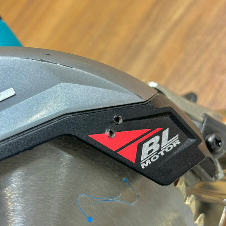 美品 マキタ (makita) コードレス丸のこ 40V 165mm HS001GZ 本体のみ  【船橋馬込店】