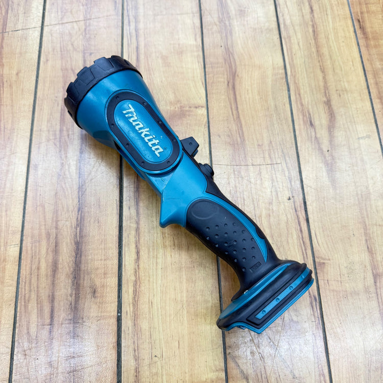 点灯確認済み 14.4V 充電式ライト ML145 【リライズ蓮田店】