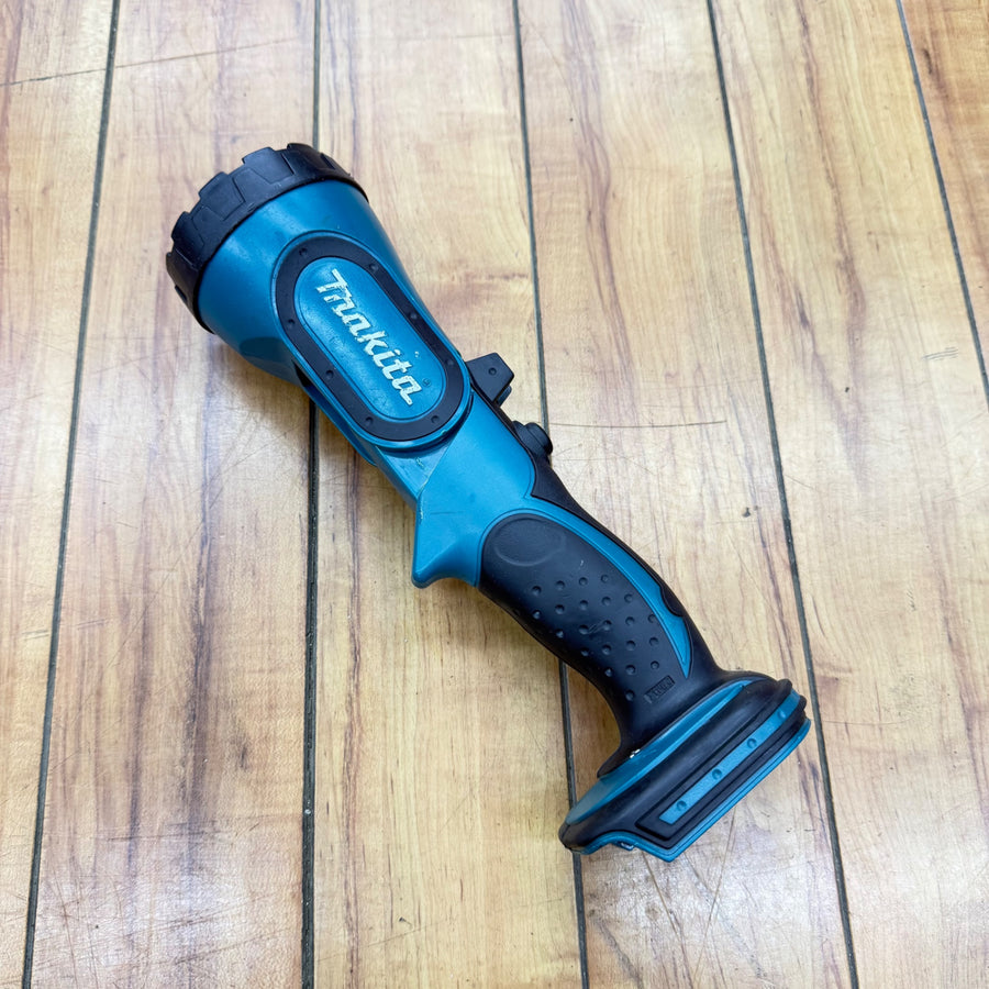 点灯確認済み 14.4V 充電式ライト ML145 【リライズ蓮田店】