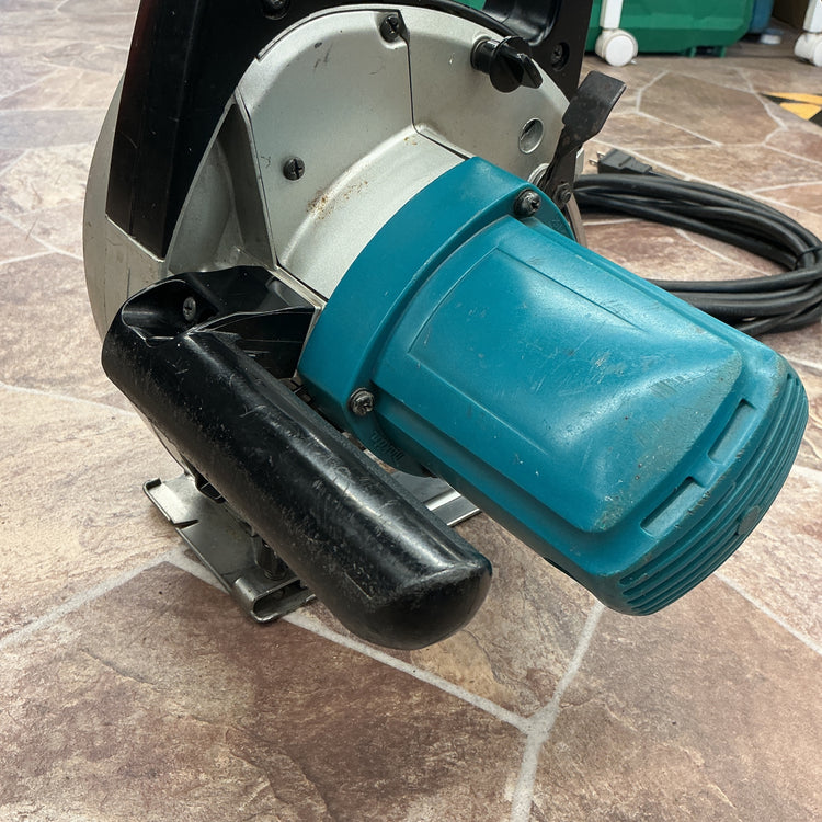 【中古・分解清掃、メンテナンス済み！】 マキタ makita 185mm チップソーカッター 4130N 【越谷店】