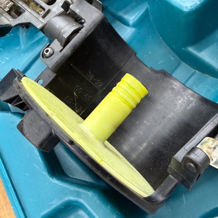 動作確認済み 65mm 常圧エア釘打ち機 AN611 【リライズ蓮田店】