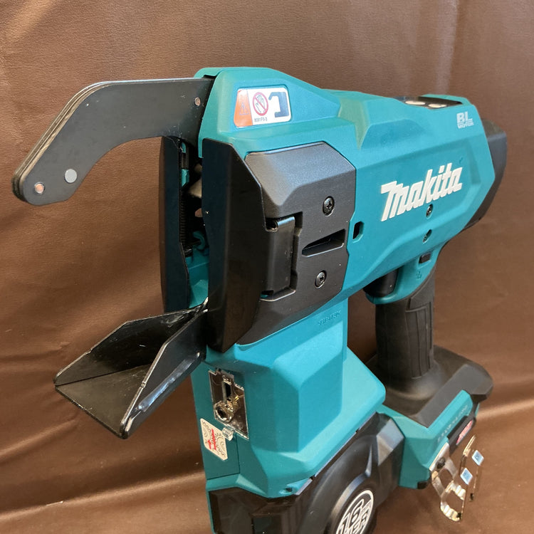 【未使用】 マキタ makita 40Vmax コードレス鉄筋結束機 リバータイア TR001GZK 本体+ケース 【越谷店】