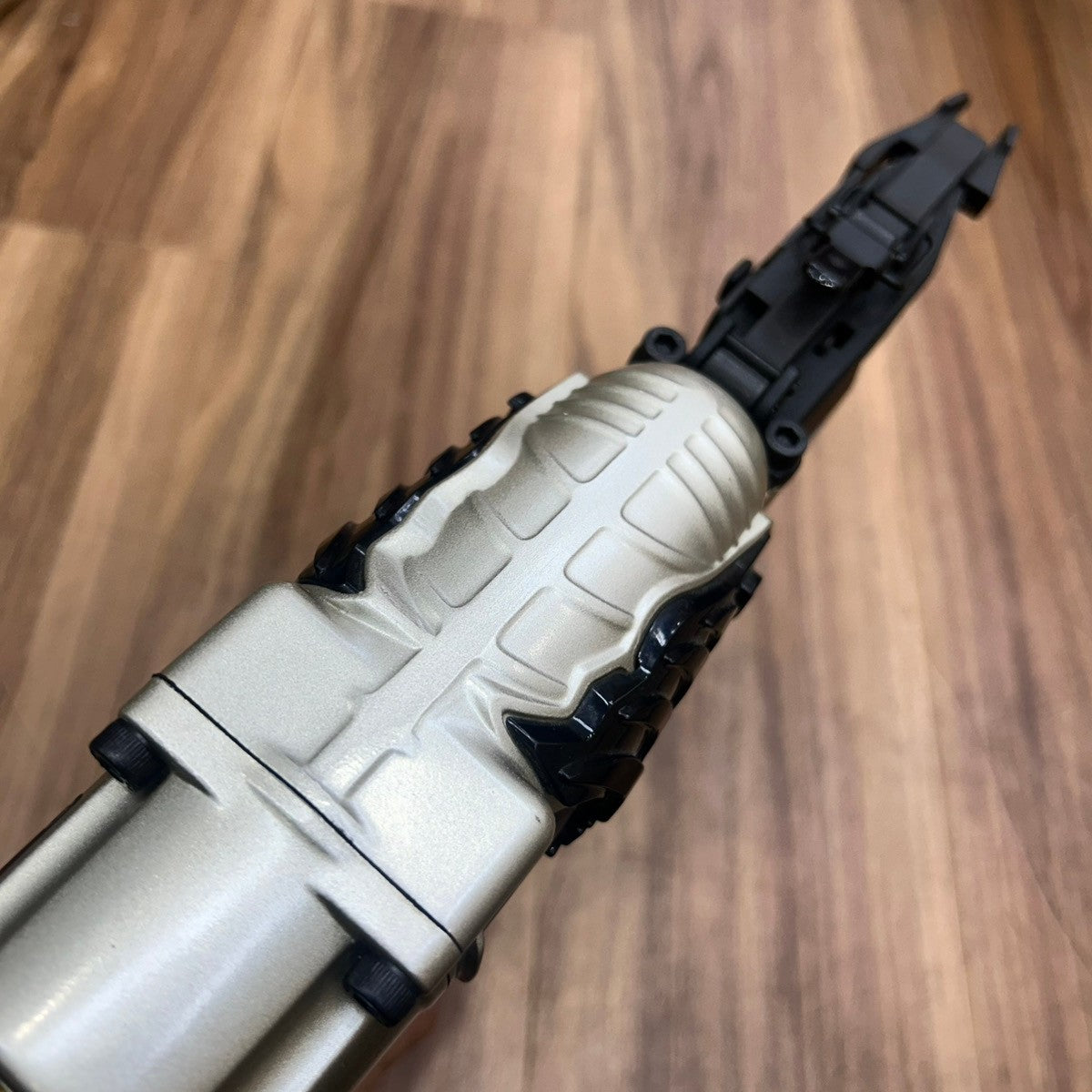 ハイコーキ N5004MF フロアタッカ 【船橋馬込店】