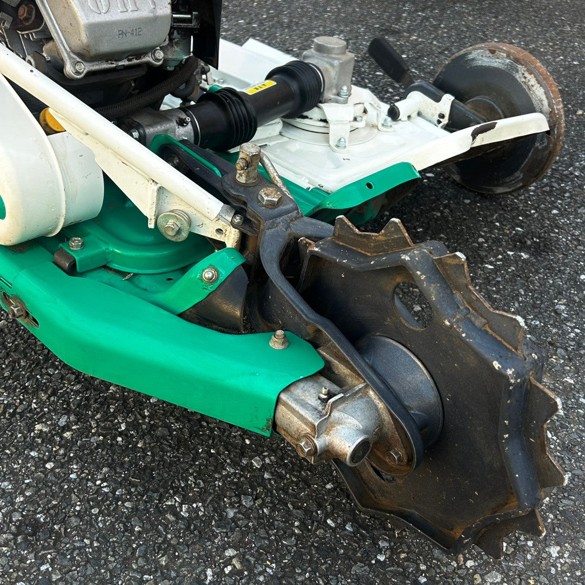 【店頭引取り限定】 オーレック OREC 自走式二面畦草刈機 スーパーウイングモアー WMC1317F 【船橋馬込店】