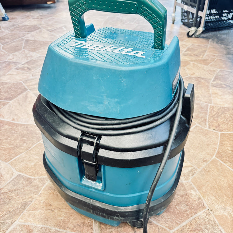 マキタ 集じん機 472 【越谷店】