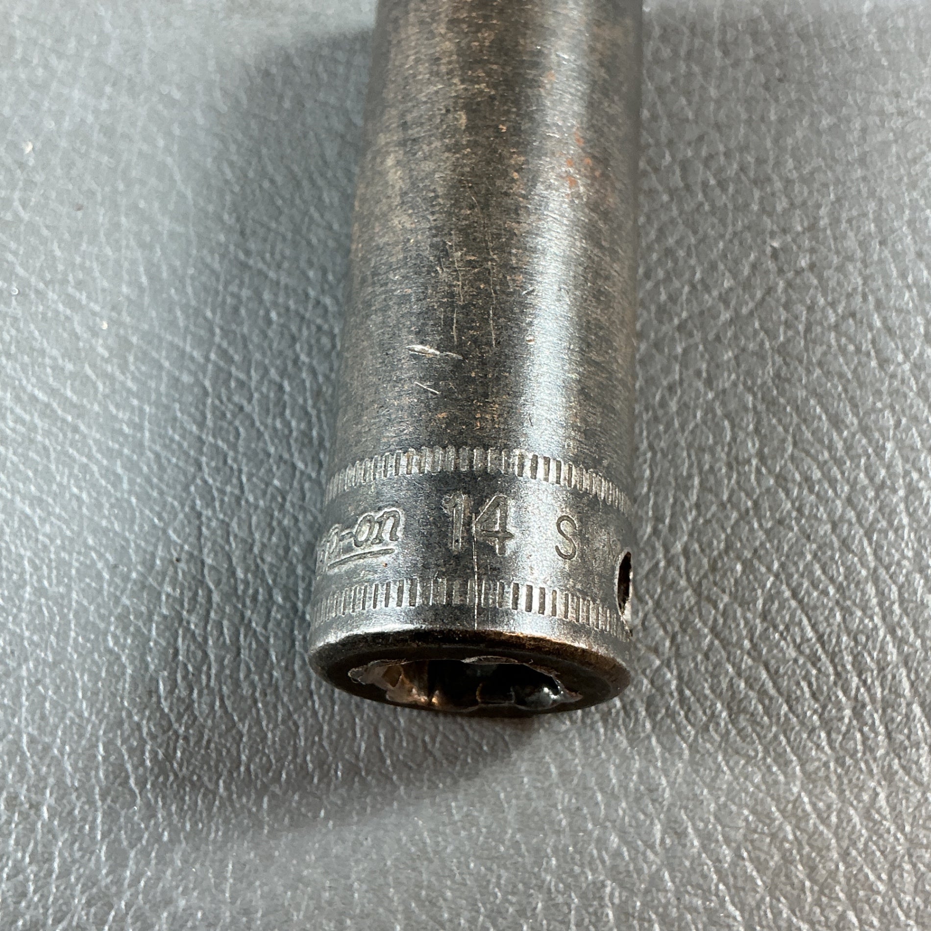 【中古】SNAP-ON 【14mm】 SIMFM14 ディープインパクトソケット 差込: 3/8dr 6角 旧ロゴ  【越谷店】