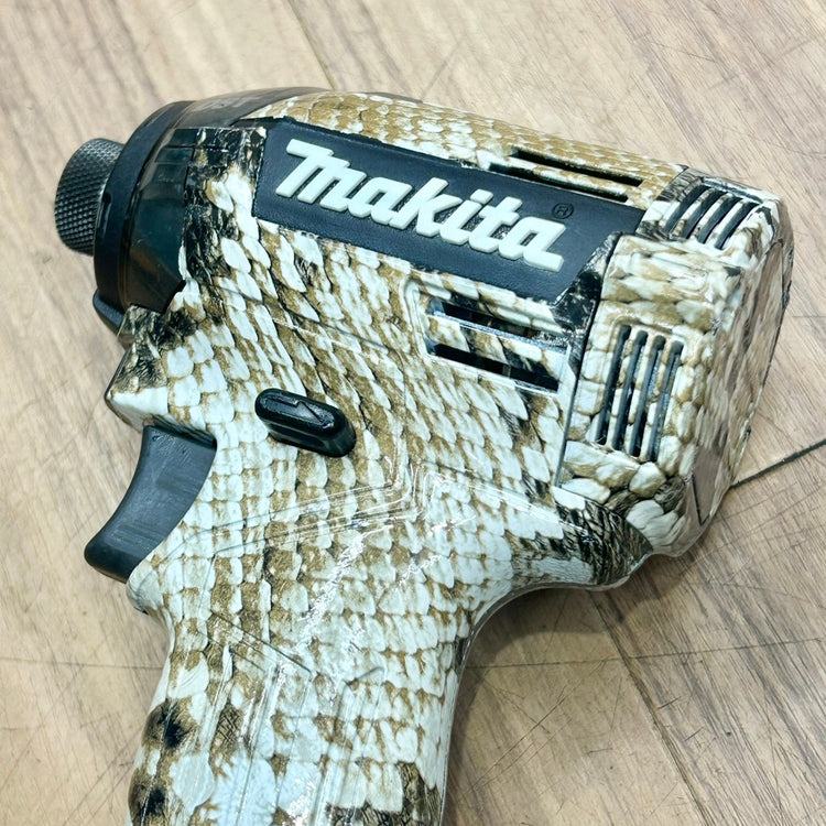 本体+ハウジングカスタム品 マキタ (makita) 40V コードレスインパクトドライバー TD002GZ 【船橋馬込店】