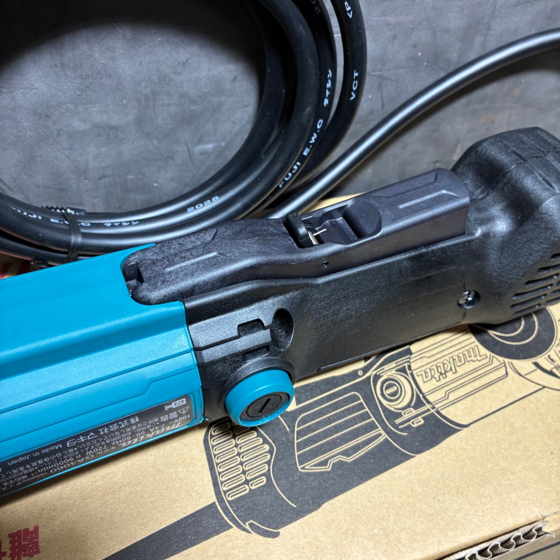 ◆マキタ(makita)  ディスクグラインダー GA4060 【市川行徳店】