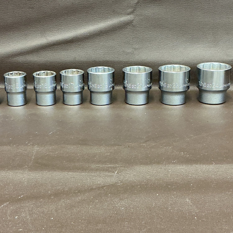 【美品中古】トネ(TONE) ソケットレンチセット CX3172BK 差込角9.5mm(3/8") ブラック 内容24点  【越谷店】