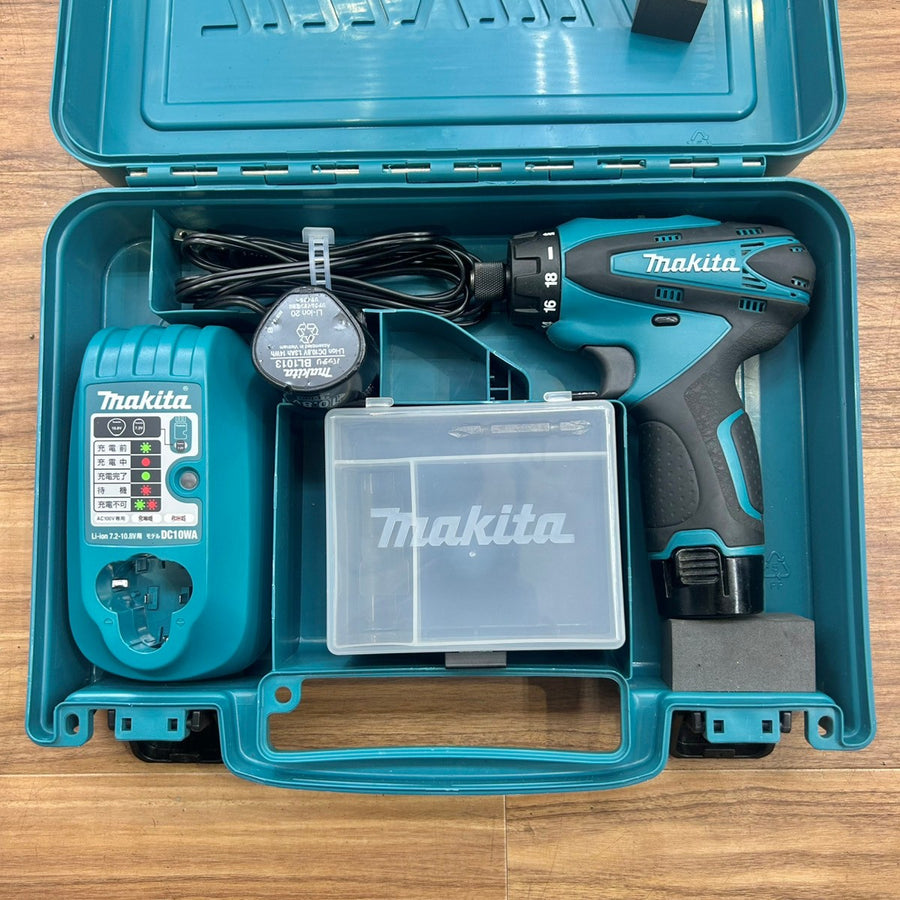 ◆マキタ(makita) 充電式ドライバドリル DF030DWX 【船橋馬込店】