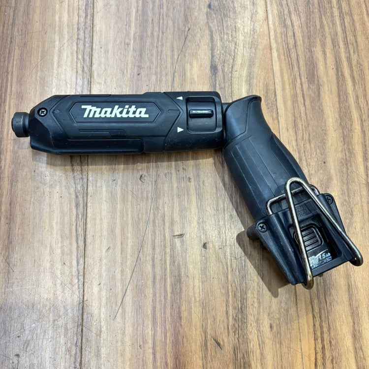 ◆マキタ (makita) 7.2V充電式ペンインパクトドライバ TD022DZB 本体のみ 【船橋馬込店】