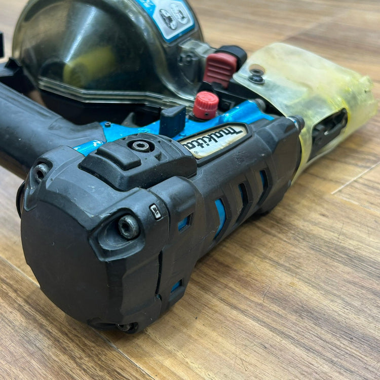 マキタ (makita) 高圧 50mm エアー釘打ち機 AN513HM 【中古】【船橋馬込店】