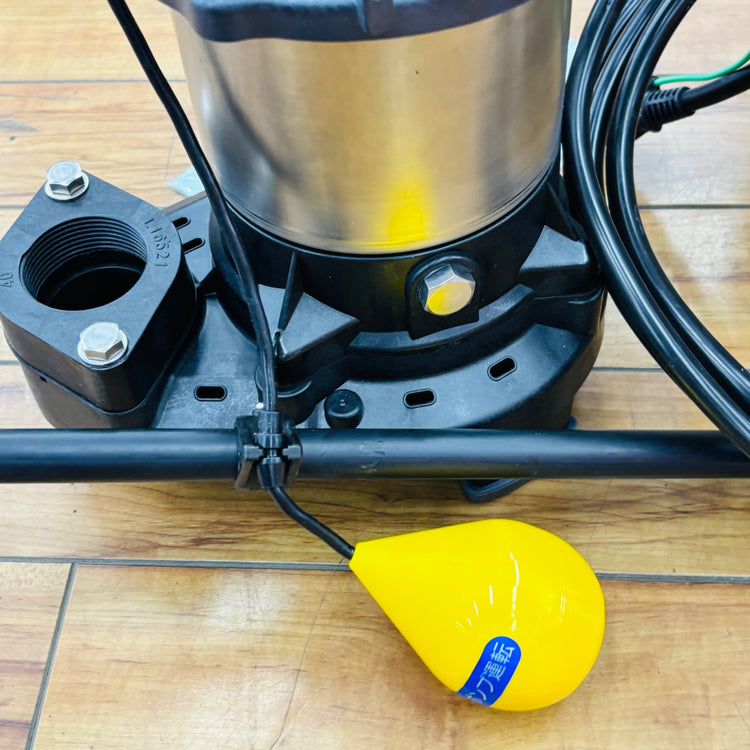 未使用 50Hz 自動型水中ポンプ CRS401DS 0.25kw【リライズ蓮田店】