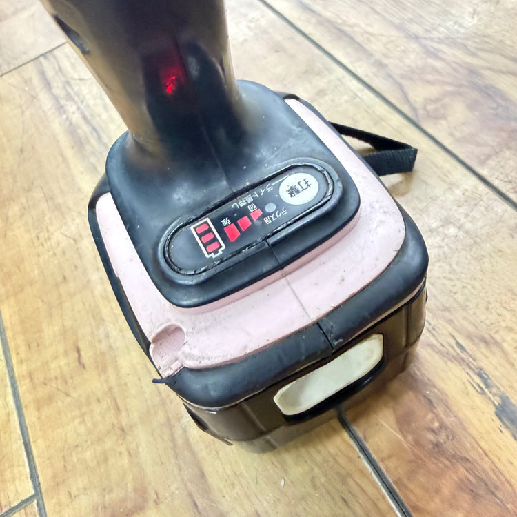 動作良好 14.4V 充電式インパクトドライバ TD136DZ バッテリー1個(BL1430)付属【リライズ蓮田店】