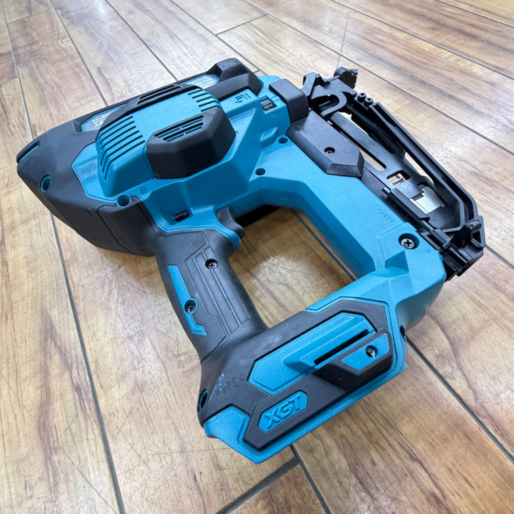 極美品  40V 4mm コードレスフロアタッカ ST003GZ 本体のみ【リライズ蓮田店】