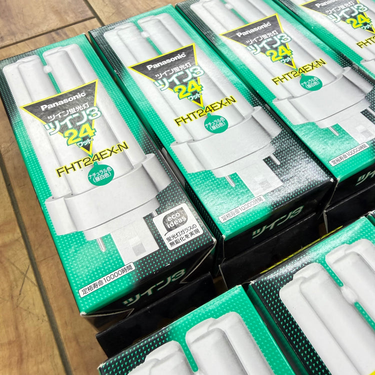 未使用 ツイン蛍光灯 24W 3波長形昼白色 FHT24EX-N 【リライズ蓮田店】