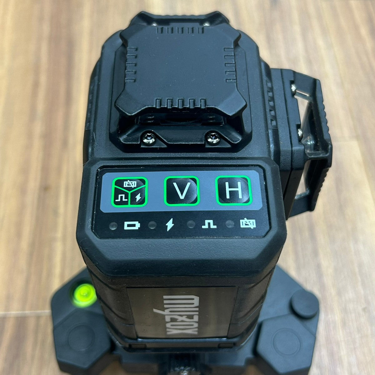 美品 マイゾックス myzox PRO standard フルライン グリーンレーザー墨出器  G-44PRO 【船橋馬込店】