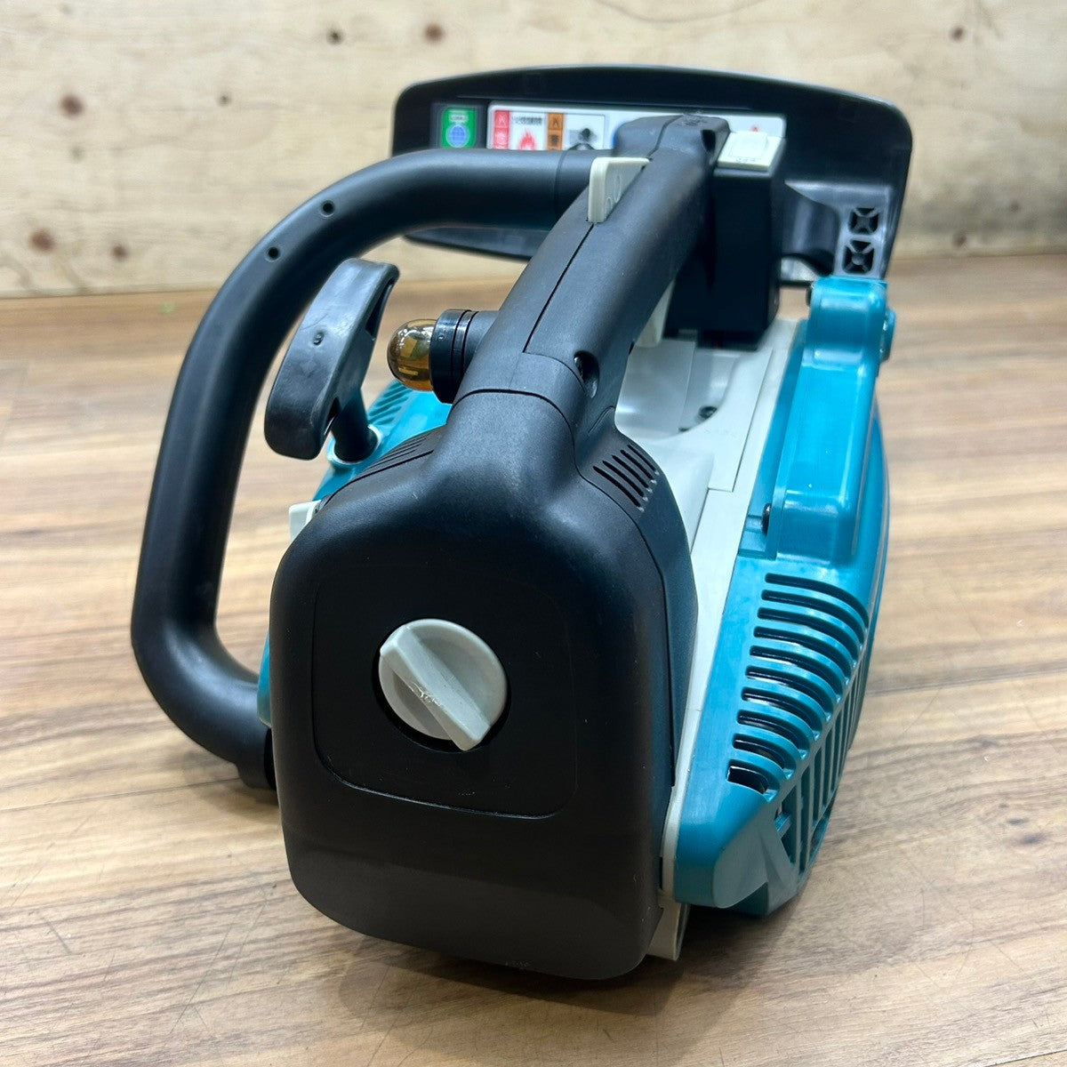良品 マキタ makita エンジンチェーンソー 排気量22.2mL ME230T ガイドバー 250 mm  【船橋馬込店】