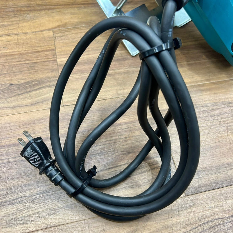 良品 マキタ makita 125mm 防じんカッター 4100KB 【船橋馬込店】