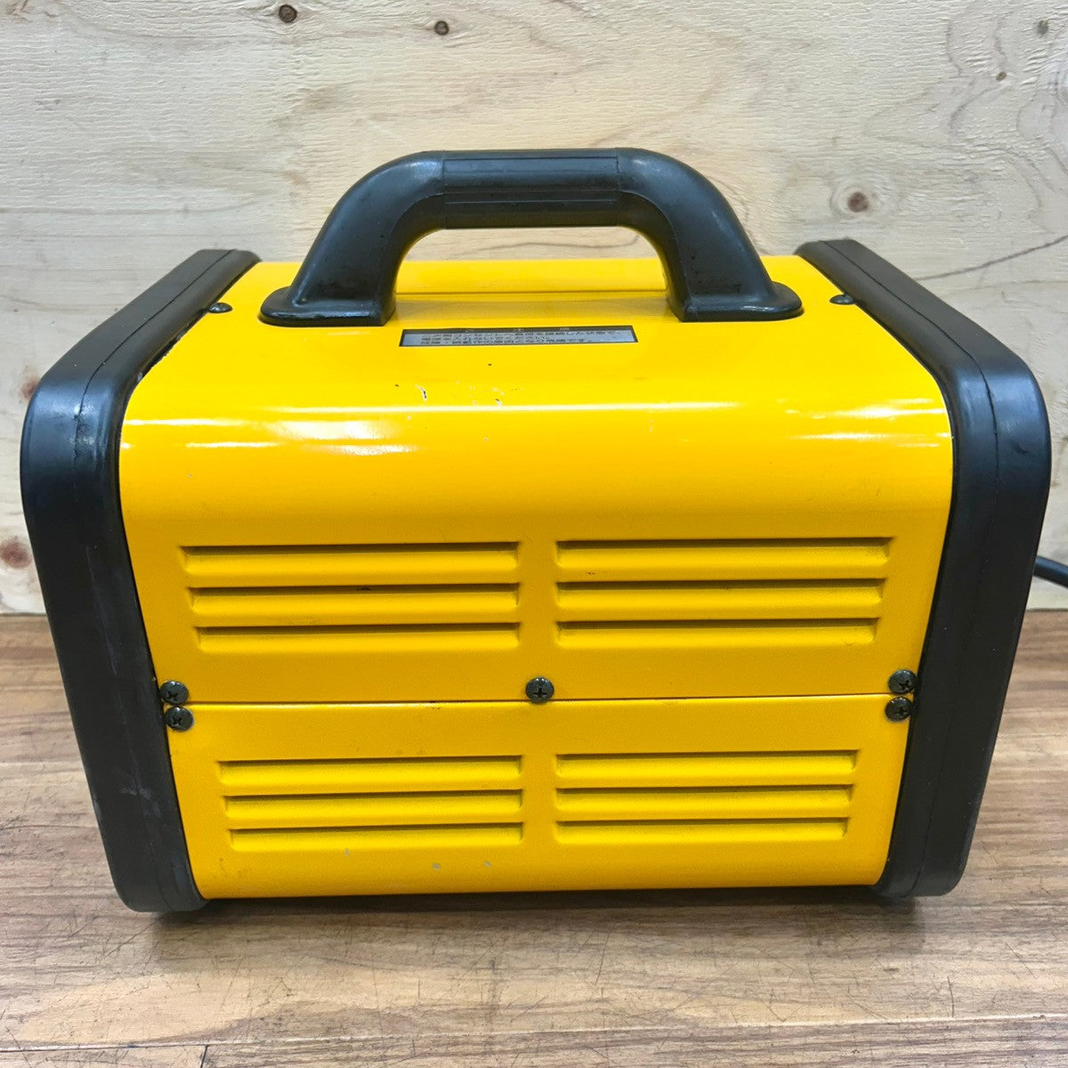 ◆ハタヤ(HATAYA) 電圧変換器 トランスル（昇降圧兼用型） HLV-02A 【船橋馬込店】