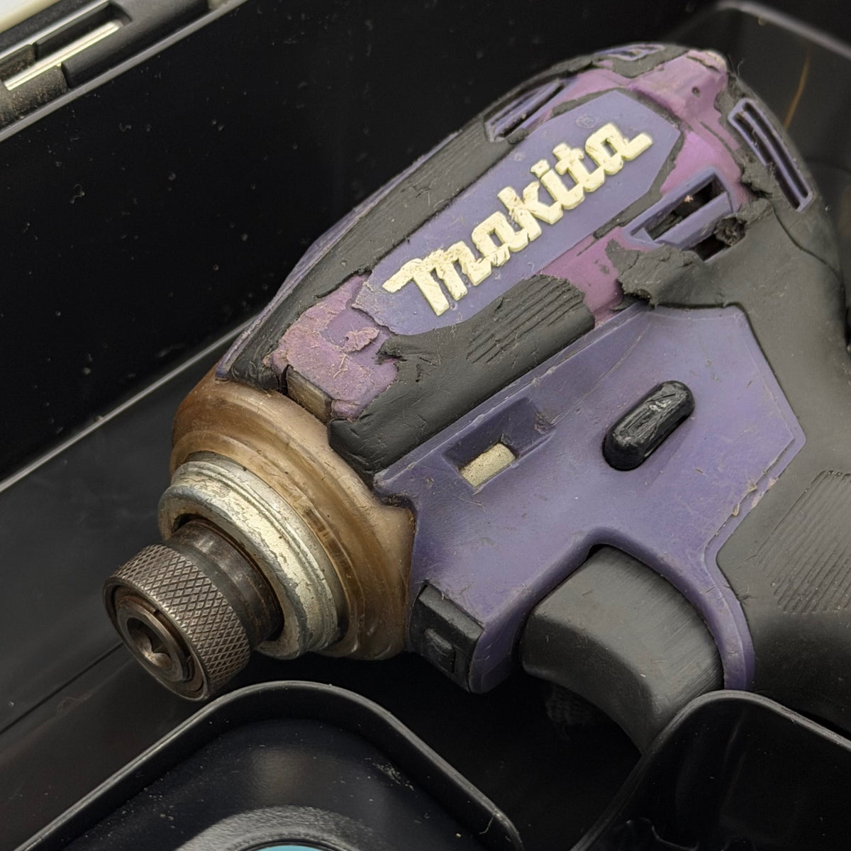 動作良好 18V コードレスインパクトドライバー TD172DGXAP 【リライズ蓮田店】