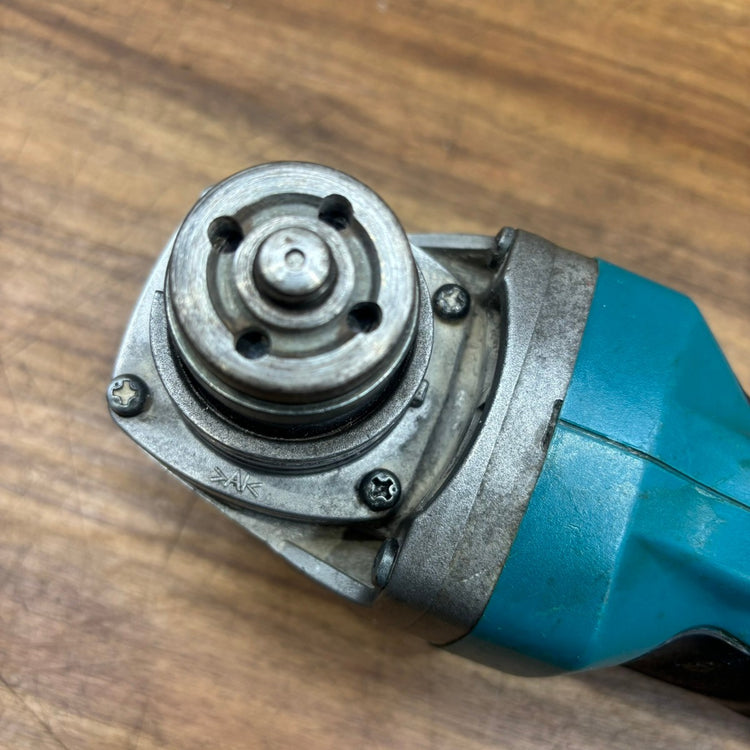 ◆マキタ(makita) 充電式ディスクグラインダー GA400DZ 【船橋馬込店】
