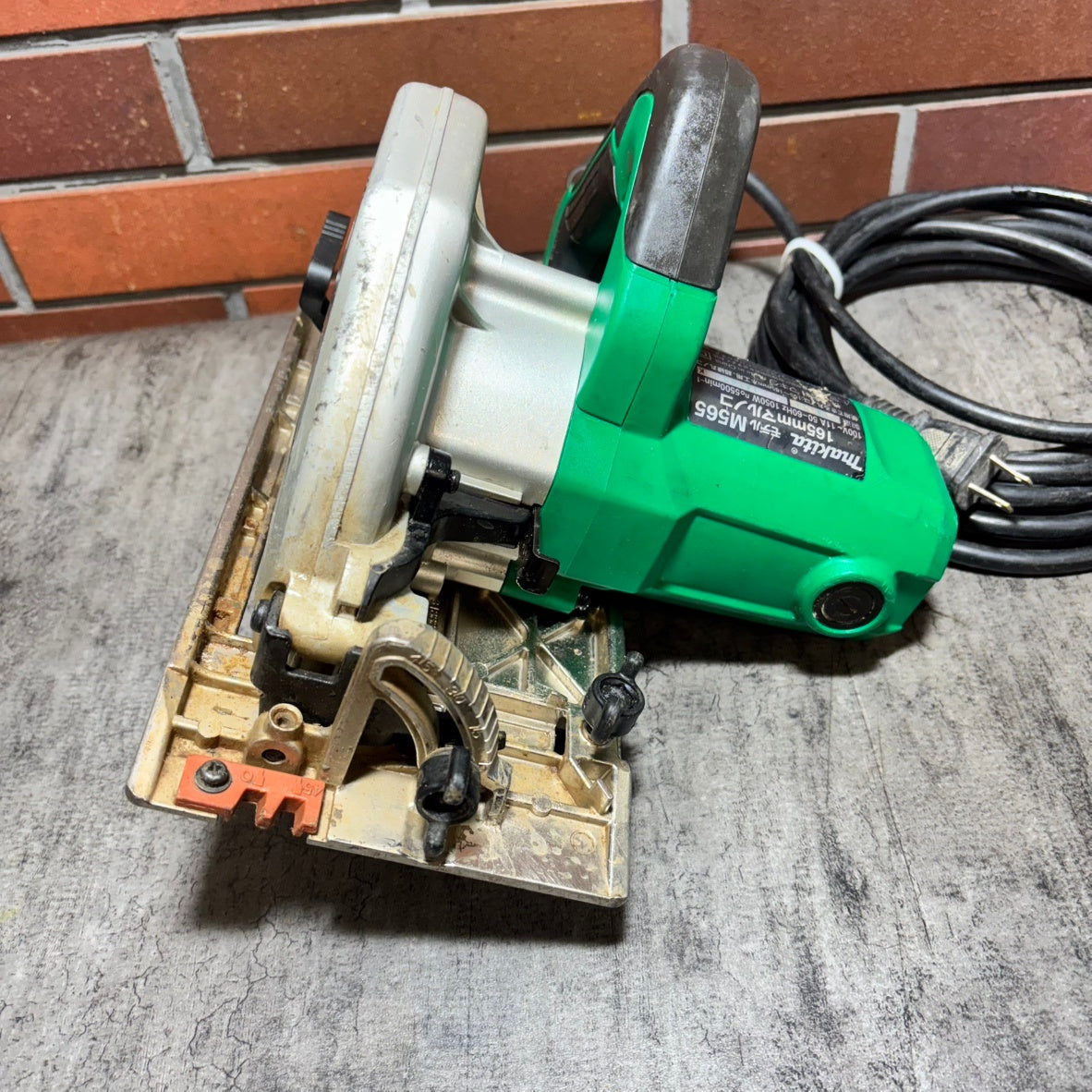 ◆マキタ(makita) マルノコ  M565 【市川行徳店】