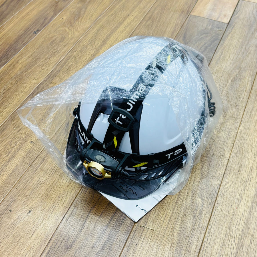 保管品 未使用 ヘルメット No.391F-S-C 白 タジマ製 LE-F502Dヘッドライト付き【リライズ蓮田店】