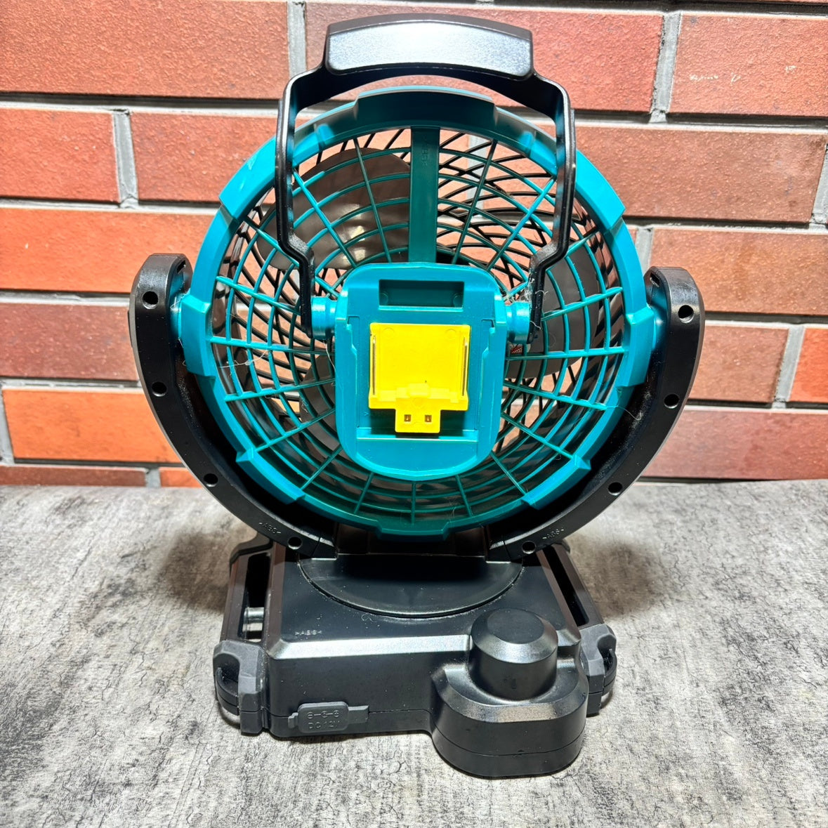 ◆マキタ(makita) コードレスファン CF102DZ(本体のみ) 【市川行徳店】