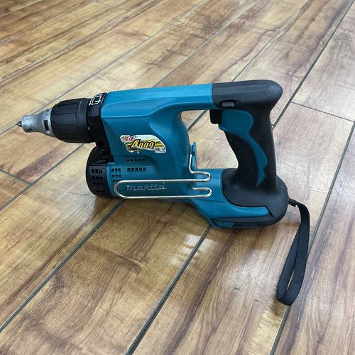 ◆マキタ(makita) 充電式スクリュードライバ FS440DZ 【蓮田店】