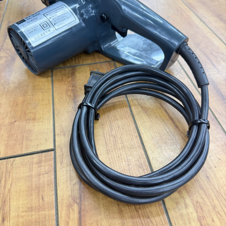 動作確認済み 有効切断長300mm 電気チェーンソー  HC-305A 【300mm リライズ蓮田店】