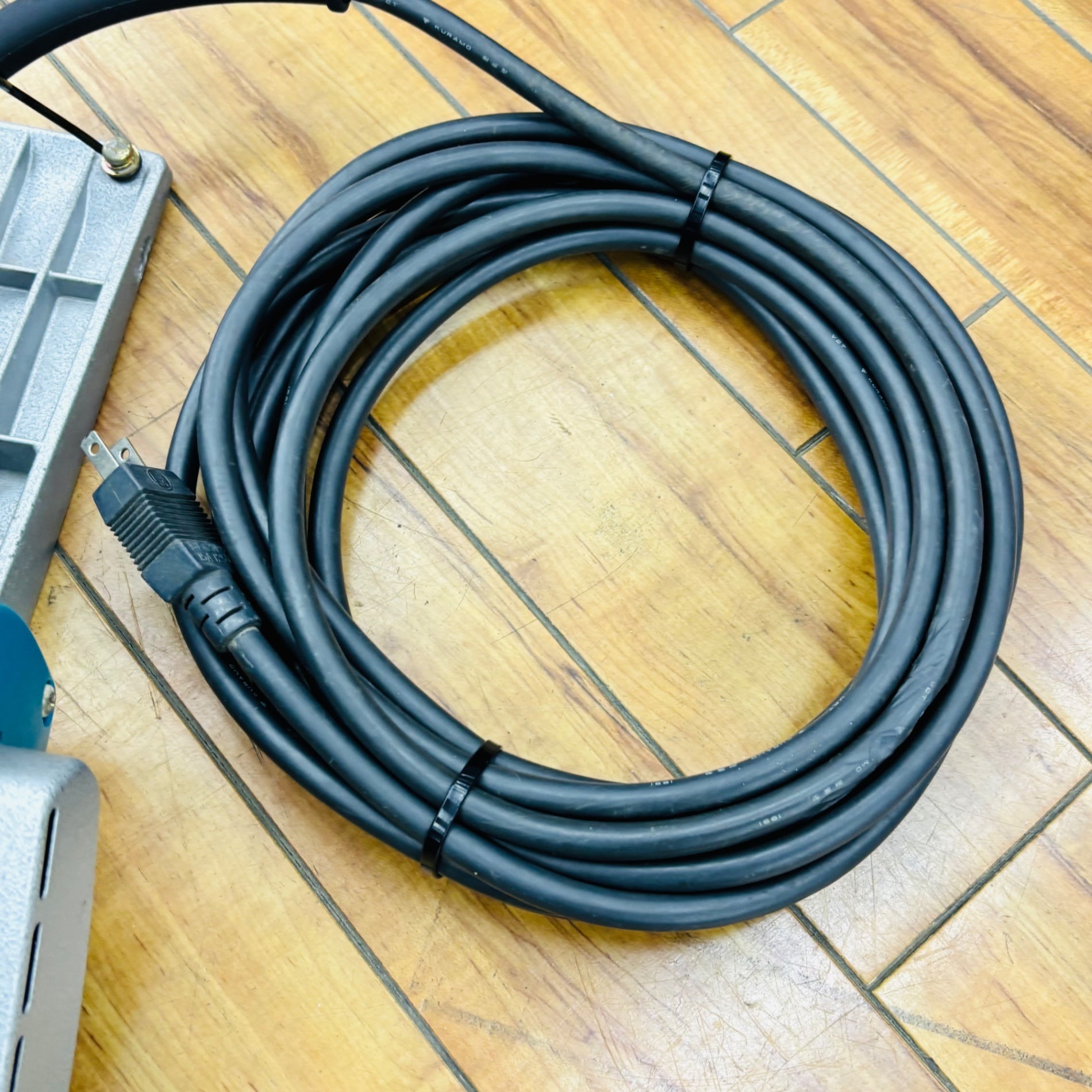 155mm 電気カンナ 1805B 【リライズ蓮田店】