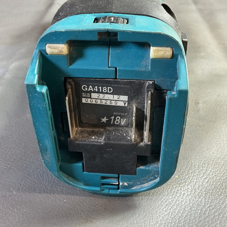 【中古】マキタ(makita) 100mmコードレスディスクグラインダ GA418DZ 【越谷店】