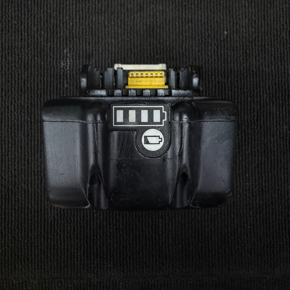 充電回数16回 純正品 リチウムイオンバッテリー 18V/6.0Ah BL1860B 【リライズ蓮田店】