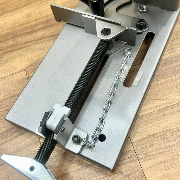 美品 ハイコーキ (HiKOKI) 150mm コードレスチップソーカッター CD3605DFA(NN) 本体のみ チップソー切断機 【船橋馬込店】