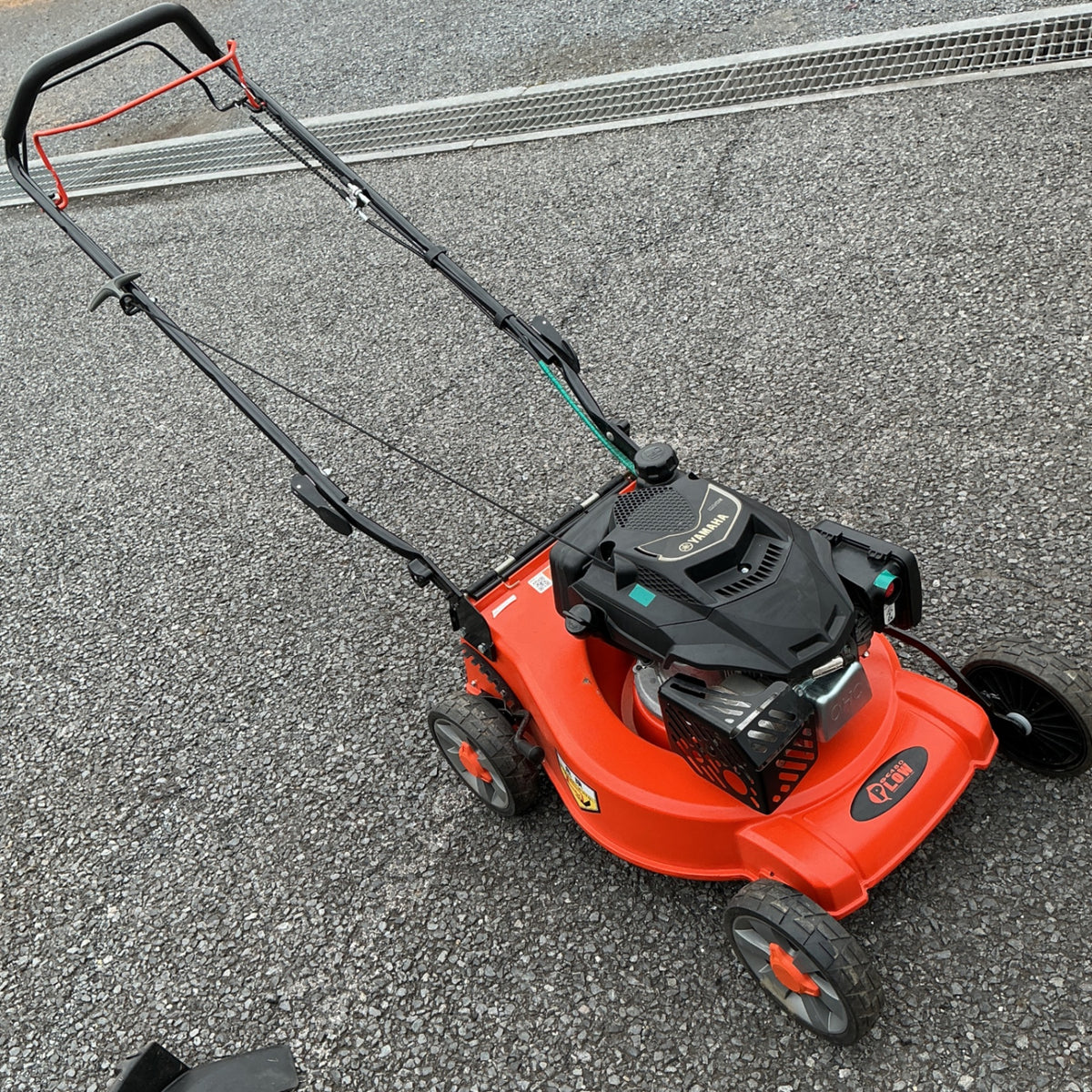【※店頭引き取り限定※・中古品】 プラウ(PLOW) 自走式芝刈り機 GC480 刈幅480mm 【越谷店】