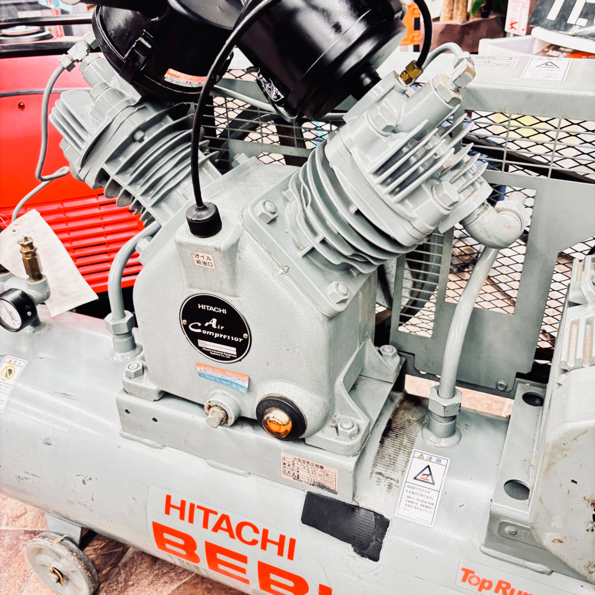※店頭引取限定　日立　200V 3馬力　ベビコン　2.2U-9.5VP5 【越谷店】